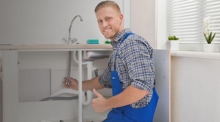 Professional same day plumber in Warren, IN